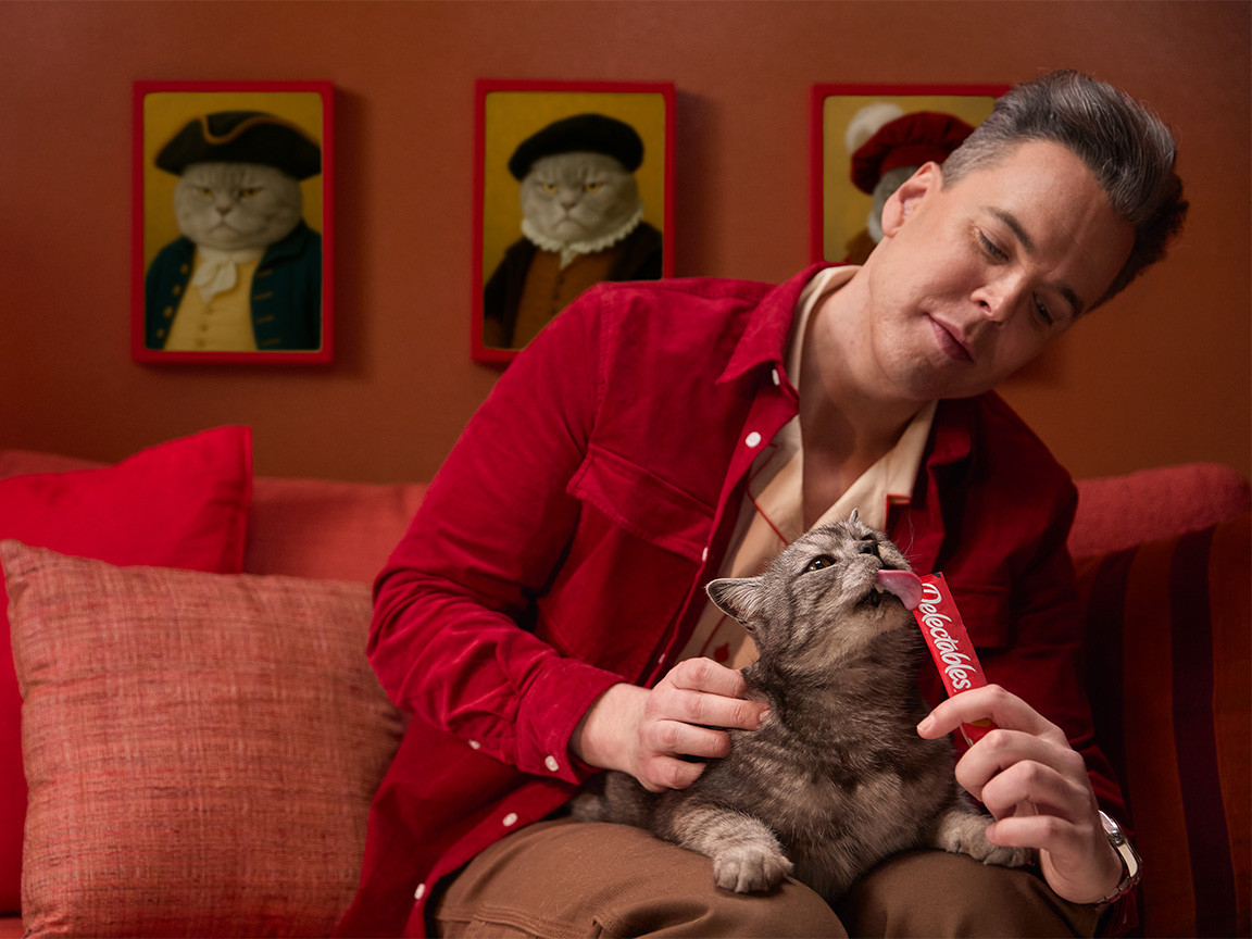 WE LURED FUSSY FELINES INTO LOVING US BACK for Delectables